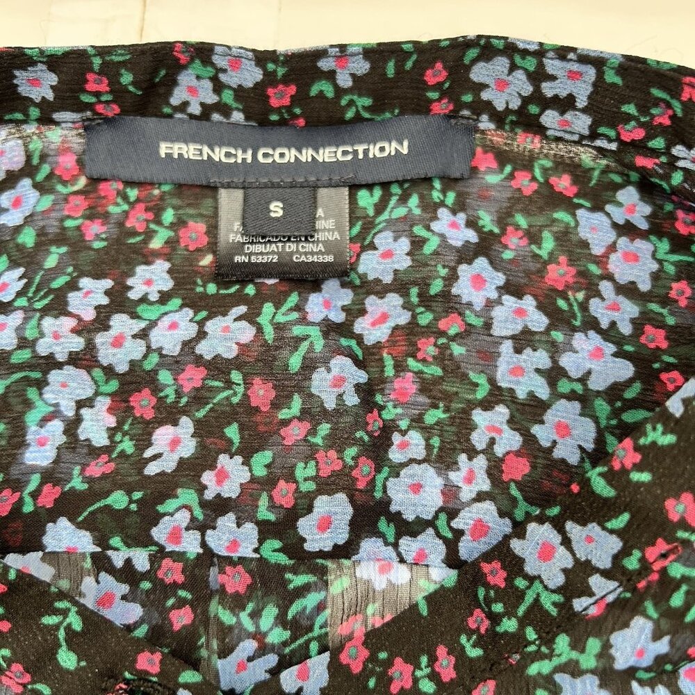 New French Connection Black Blue Floral Blouse Button Down Shirt Womens Size S - Picture 5 of 7